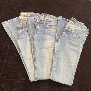 BUNDLE 2 pairs (MIDDLE AND RIGHT) Abercrombie jeans Sz 14Slim